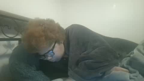 Snapshot of vickiryder56 chatting on 12.17.25 vickiryder56 online show from 12.17.25