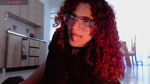 Snapshot of vicky_crazy chatting on 01.03.25 Vicky online show from 01.03.25
