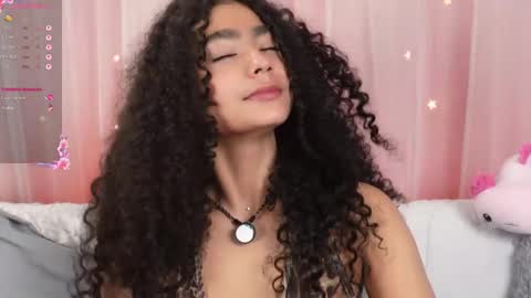 vicky_curly online show from 10.22.25
