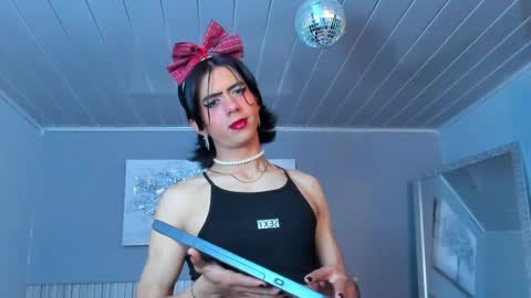 Snapshot of vicky_fant4sy chatting on 04.17.26 Vicky online show from 04.17.26