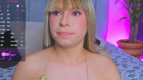        online show from 12.12.24