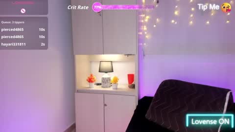 Snapshot of vicky_ruiz chatting on 07.17.26 V I C K Y online show from 07.17.26