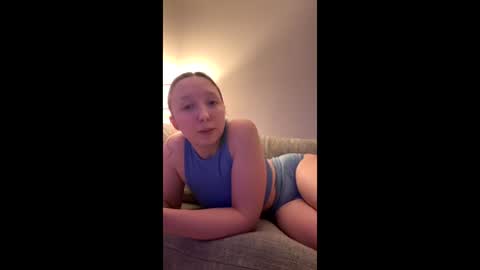 Vicky Parker online show from 05.31.26