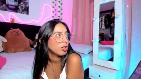 VICTORIA 3 online show from 11.23.25