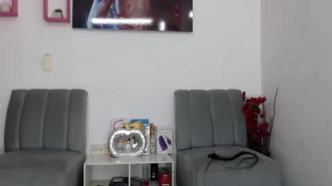 vickyxdany online show from 02.23.25