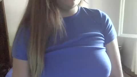 VICKY online show from 01.05.25