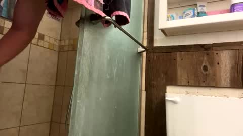 vicrobertson595 online show from 04.13.26