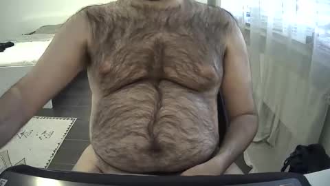 VictorHume online show from 04.17.26