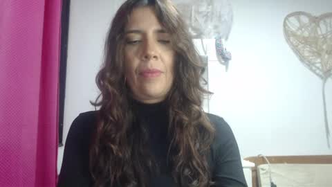 Snapshot of victoria25_meester chatting on 02.13.25 Hi guys Im victoria Be the one who can control me in PVT online show from 02.13.25