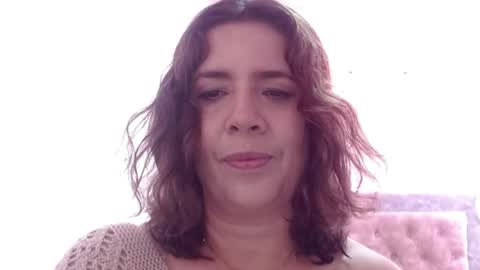 Hi guys   Im victoria  Be the one who can control me in PVT online show from 06.14.26