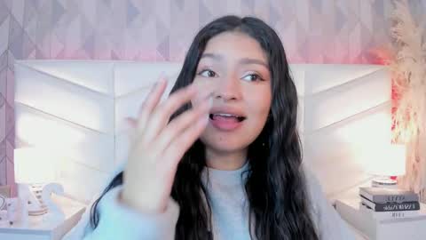 Snapshot of victoria___jonnes chatting on 10.03.25 victoria___jonnes online show from 10.03.25