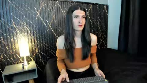 victoria online show from 07.28.26