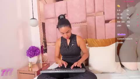 Snapshot of victoria_darkova chatting on 07.28.26 Victoria Darkova online show from 07.28.26