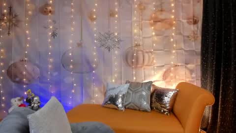Snapshot of victoria_dior chatting on 01.31.25 diorvictoria9 online show from 01.31.25