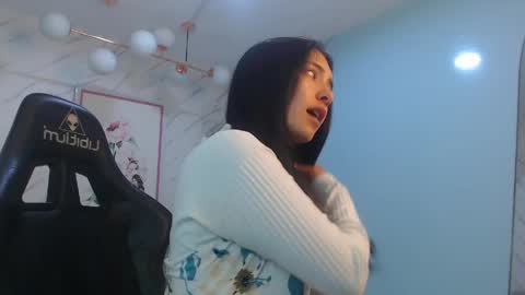 Victoria online show from 04.14.26