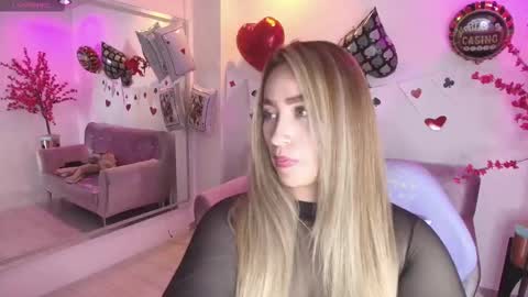 Snapshot of victoria_hunts chatting on 02.24.26 Victoria online show from 02.24.26