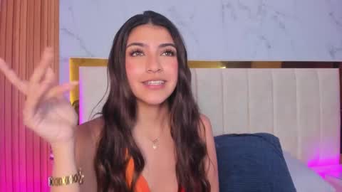  Victoria Lozano  online show from 12.05.24