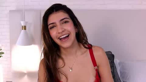  Victoria Lozano  online show from 12.22.25