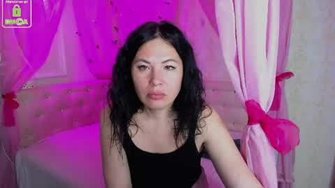 Victoria  online show from 04.27.26