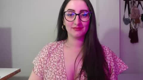 Victoria online show from 02.16.26