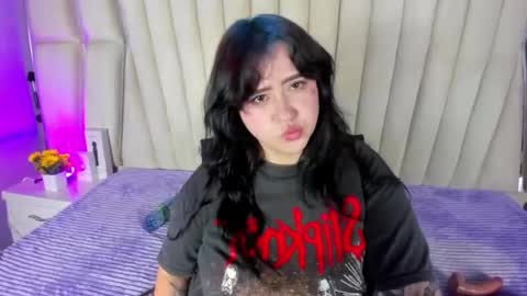 Victoria online show from 06.14.26
