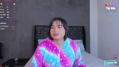 Victoria online show from 07.04.26