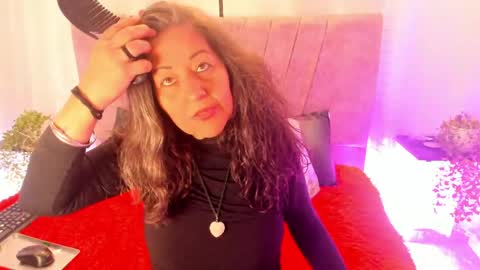 victoriaa_anderson_ online show from 06.05.26