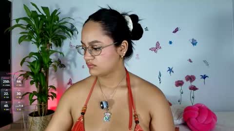 Victoria online show from 07.29.26