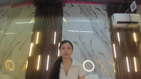 Victoria  online show from 01.14.26