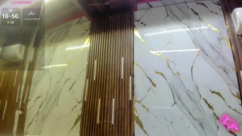 Victoria  online show from 04.05.26