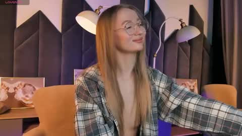 Victoria online show from 05.20.26