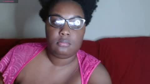 Snapshot of victorialuv22 chatting on 01.17.25 victorialuv22 online show from 01.17.25