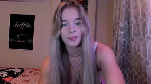 Eva and Victor online show from 10.20.25