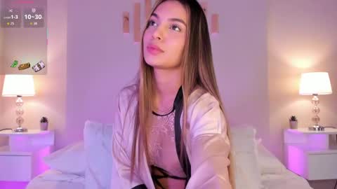 Snapshot of victorianoah_ chatting on 04.23.26 Victoria online show from 04.23.26