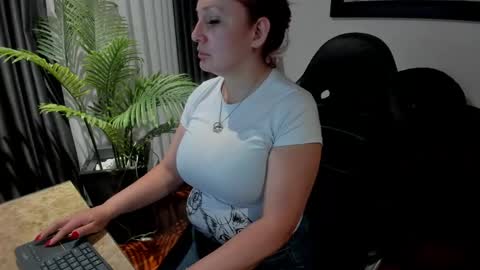 victoriapaker online show from 05.02.26