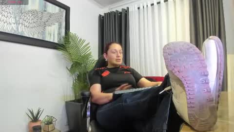 victoriapaker online show from 07.03.26