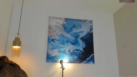 Maria Victoria online show from 02.17.26