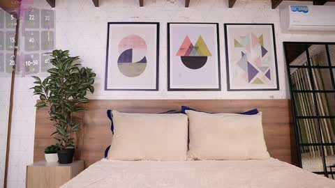 Victoria Shelby  online show from 03.30.26