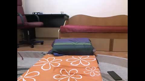 Snapshot of victoriastar69 chatting on 12.03.25 Watchers Wife online show from 12.03.25