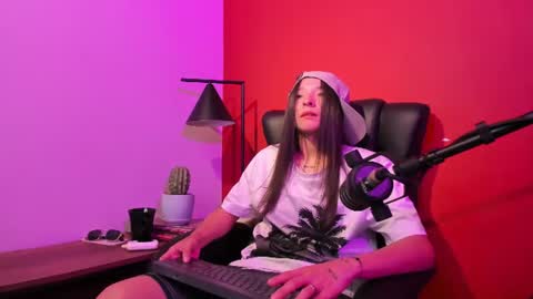 victoriazaenz online show from 07.13.26
