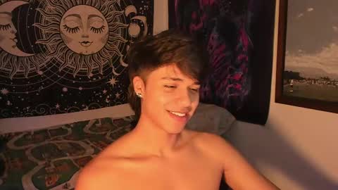 Snapshot of victorino_jhonson chatting on 12.15.24 Victorino Jhonson online show from 12.15.24