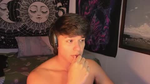 Snapshot of victorino_jhonson chatting on 02.23.25 Victorino Jhonson online show from 02.23.25