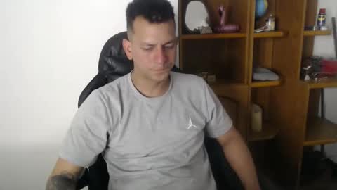 victormanuelq_1 online show from 03.15.26