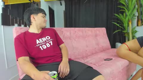 Snapshot of vida_web chatting on 03.04.26 HADE LEONEL ALEX online show from 03.04.26