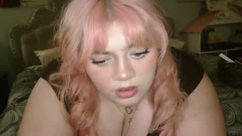 Snapshot of viennavisabelle chatting on 05.21.26 viennavisabelle online show from 05.21.26