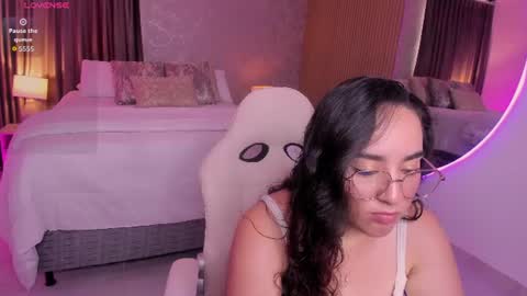 viiolet_rosee online show from 07.22.26