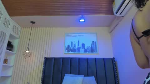 Viiolett online show from 02.07.26