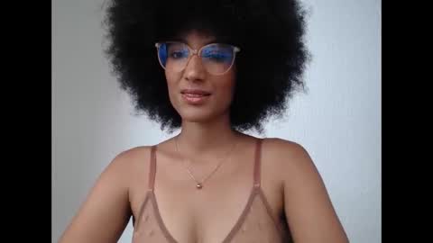 viiolettaaa online show from 04.20.26
