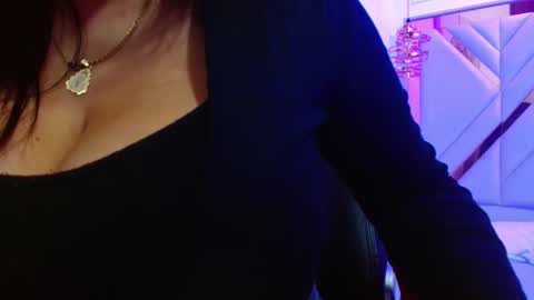 viioleta online show from 03.18.26