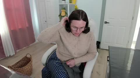 Snapshot of vika7333 chatting on 01.27.25 Ukrainian-woman online show from 01.27.25